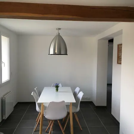 Holiday home Maison Cosyrouen Gare
