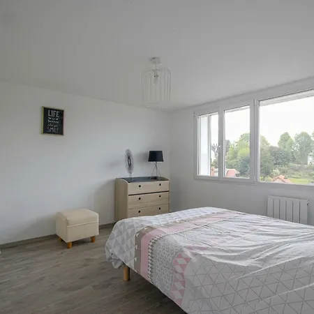 Holiday home Maison Cosyrouen Gare *